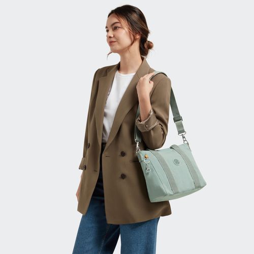 image-c6e85c74d8e04ba39a508a88de7c418f