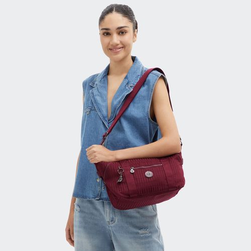 image-b23c6fb8496c4f9d88ab583fbd7d54ab