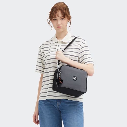 image-71f1453789f143ec8b8d81daa075e11d