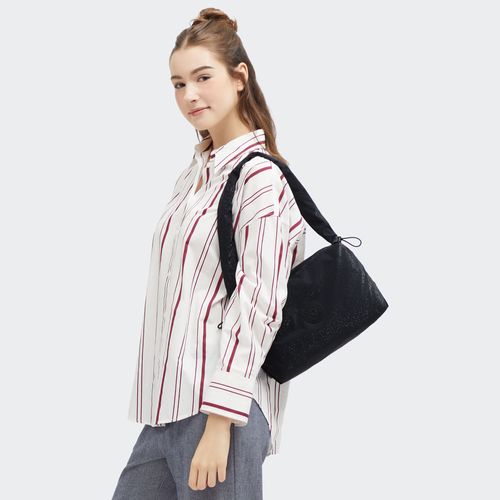 image-5e93566d4d244f58b2fd5b2915adcca1