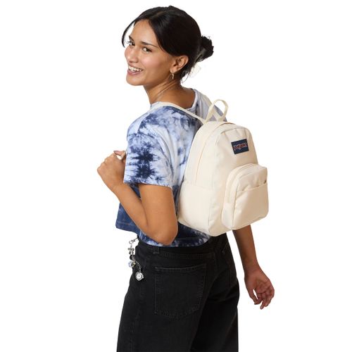 image-e7ea34c110114084b8e38f015578f425