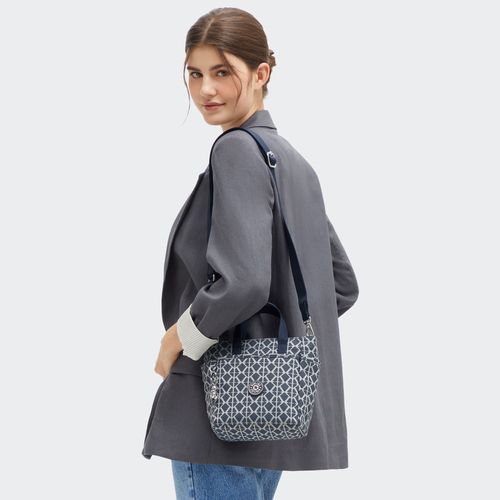 image-204935022b7a4c2d9d692d08352a7036