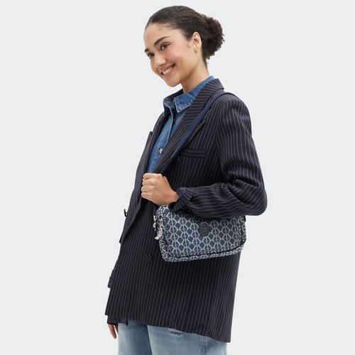 image-adbedeb80f544a1bbd617357fcd7b9e1